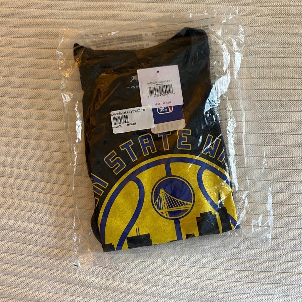 Gold Blooded Warriors 2022 Champs T-Shirt, NWT